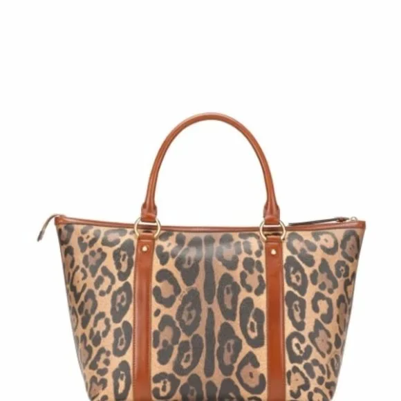 "Exude Elegance with the DOLCE & GABBANA Leopard-Print Crespo Handbag for Women" - Picture 4 of 5